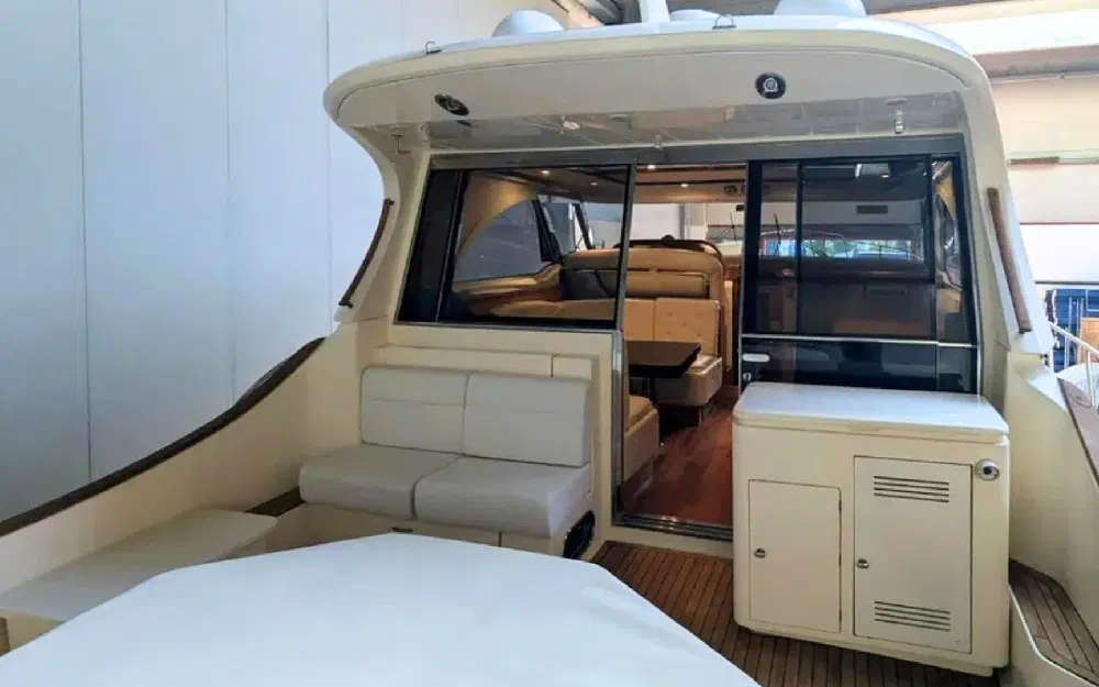 slider 7 Mochi Dolphin 51