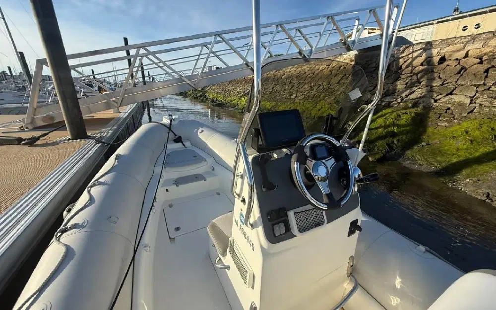 slider 17 Bombard Sunrider 700