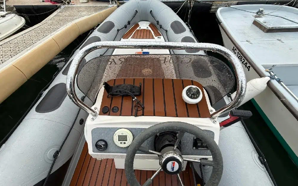 slider 5 Valiant  520 Vanguard