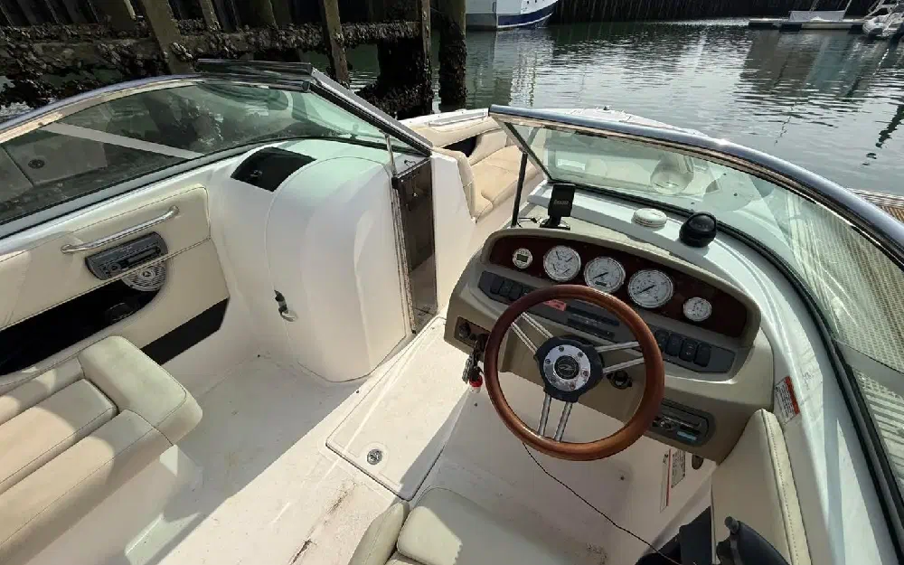 slider 7 Regal  2520 Fasdeck