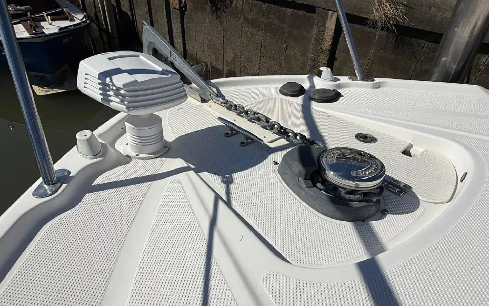 slider 11 Bayliner  325 Sb