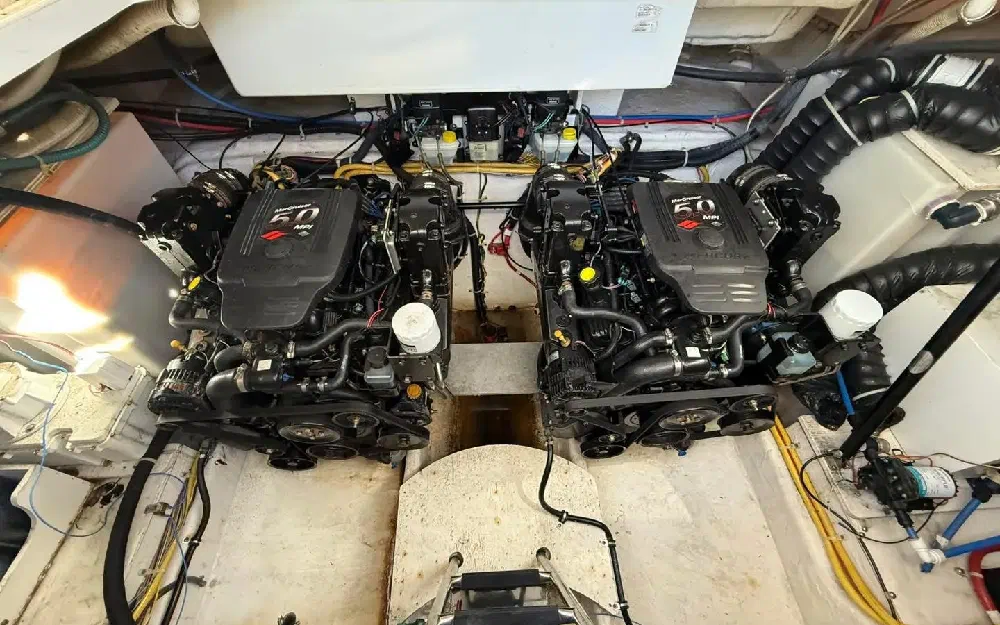 slider 37 Bayliner  325 Sb