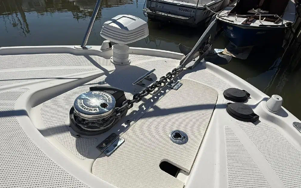 slider 4 Bayliner  325 Sb