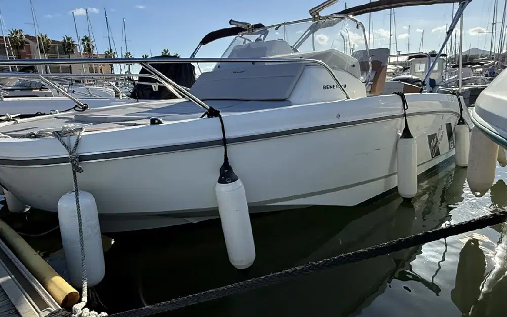 slider 0 Beneteau Flyer 6 SUNdeck