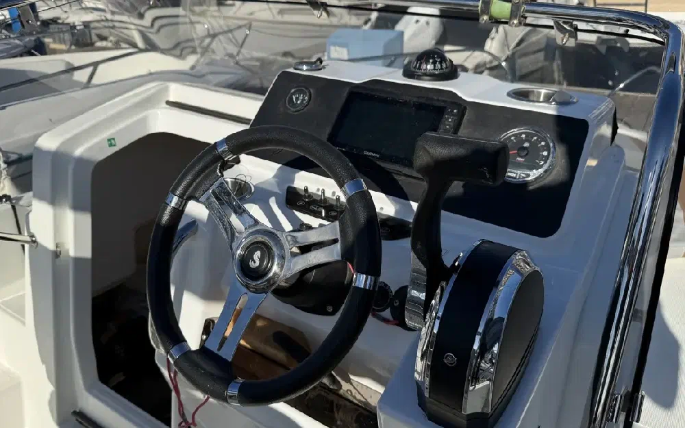 slider 13 Beneteau Flyer 6 SUNdeck