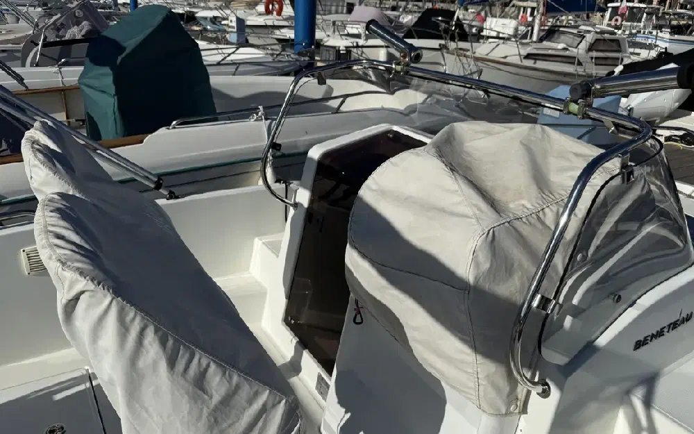 slider 20 Beneteau Flyer 6 SUNdeck