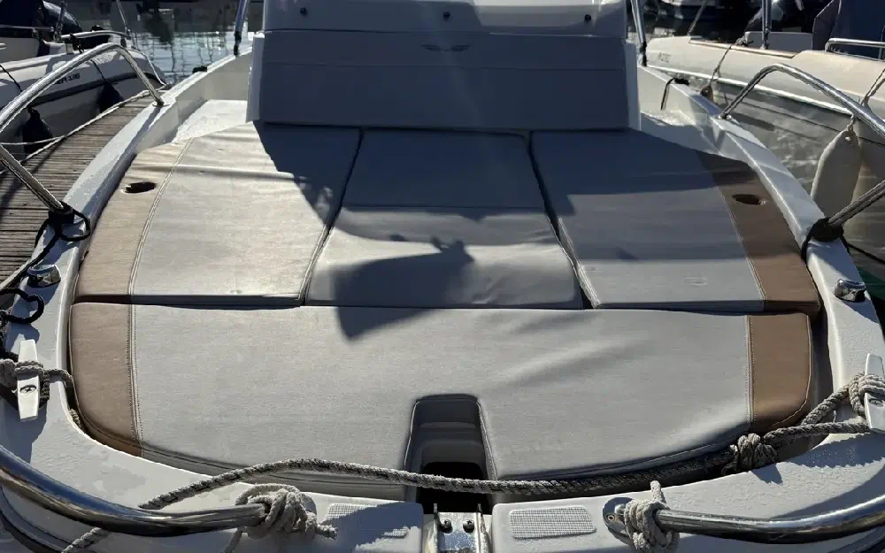 slider 3 Beneteau Flyer 6 SUNdeck