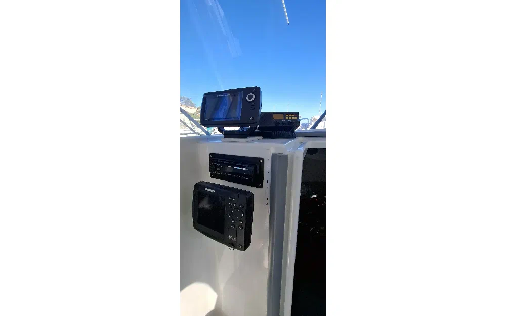 slider 11 Beneteau Antares 620