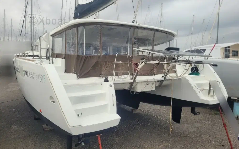 slider 5 Lagoon  450