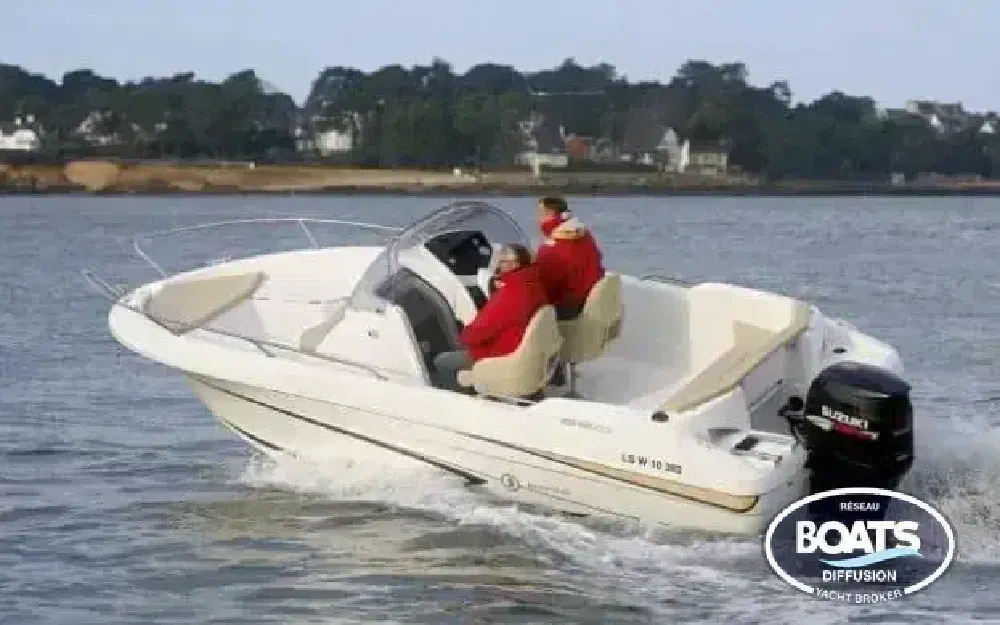 slider 0 Beneteau Flyer 650 Open