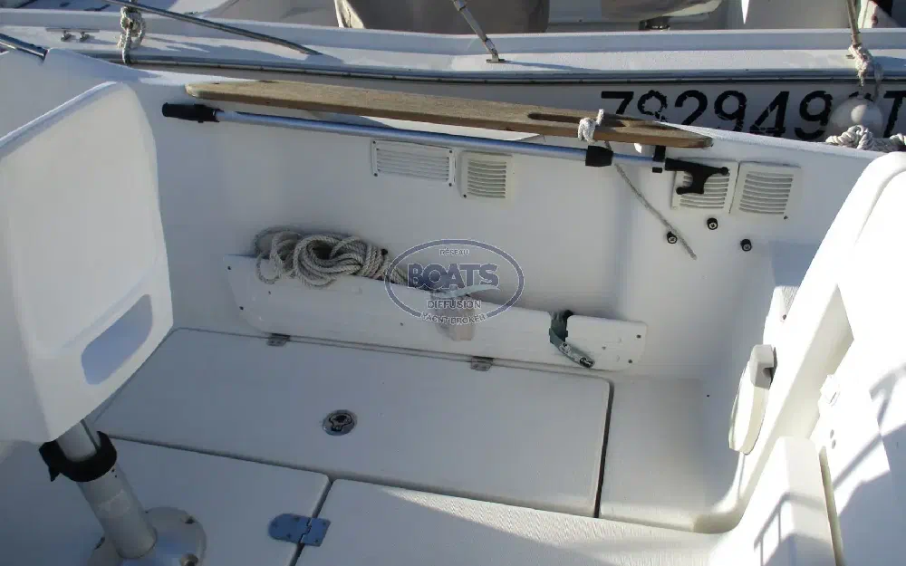 slider 9 Beneteau Flyer 650 Open