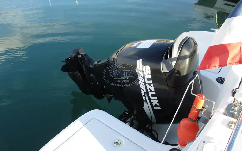 slider 1 Beneteau Flyer 650 Open