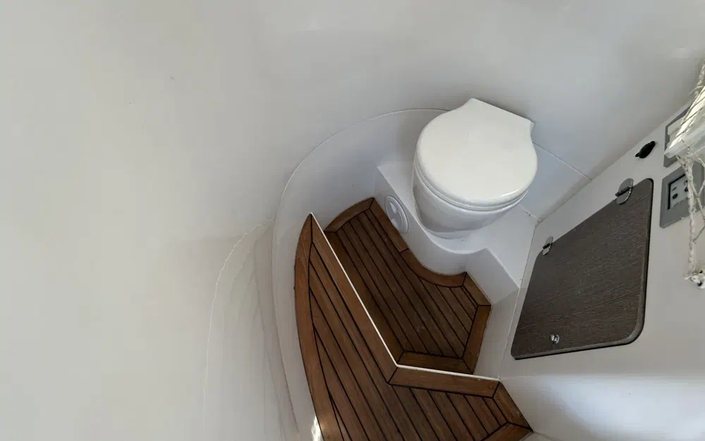 slider 9 Pirelli Pzero 880 L