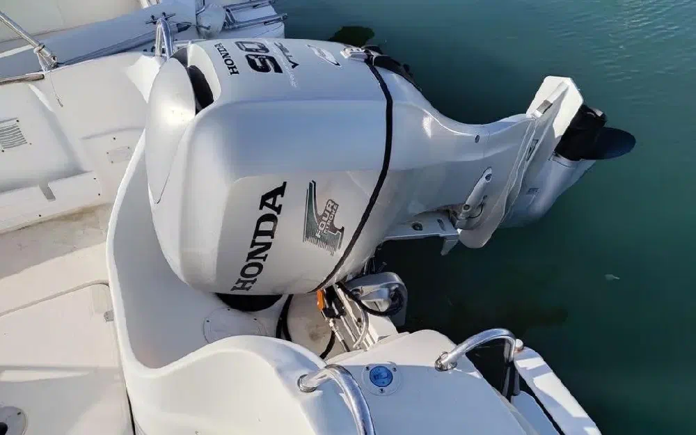 slider 2 Beneteau Flyer 550 Open