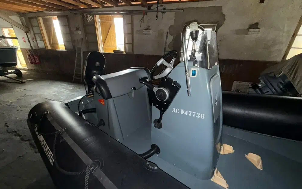 slider 4 Bombard Explorer 500