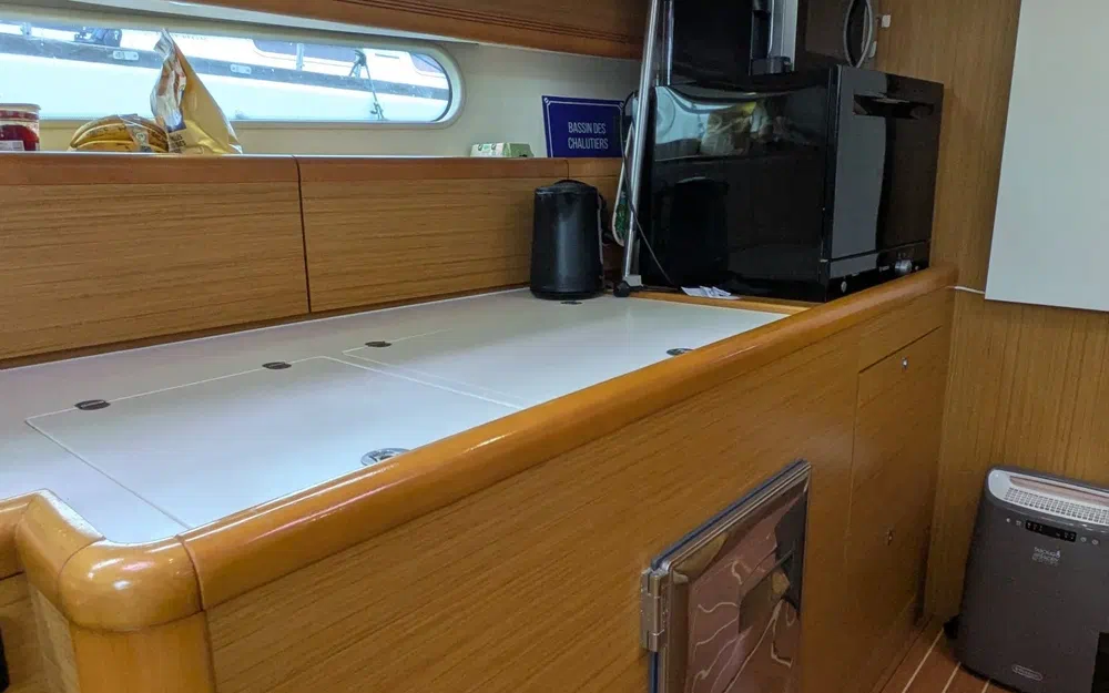 slider 10 Jeanneau Sun Odyssey 49 i