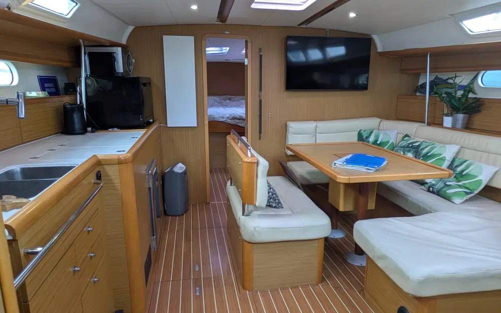 slider 13 Jeanneau Sun Odyssey 49 i