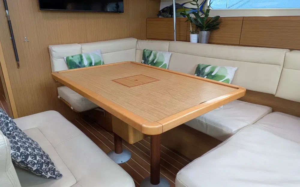 slider 8 Jeanneau Sun Odyssey 49 i