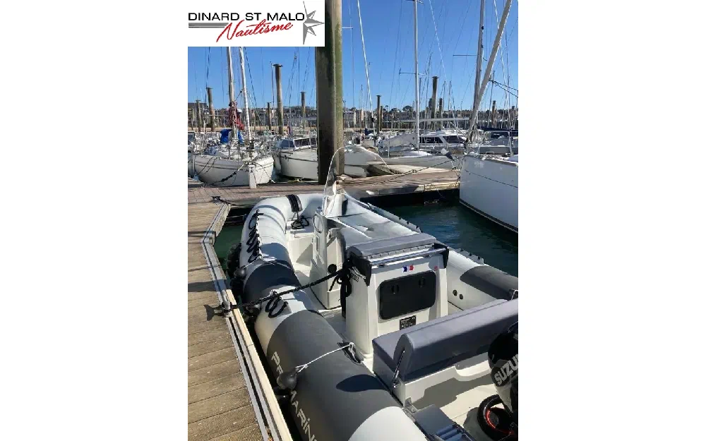 slider 1 Pro Marine Manta 550