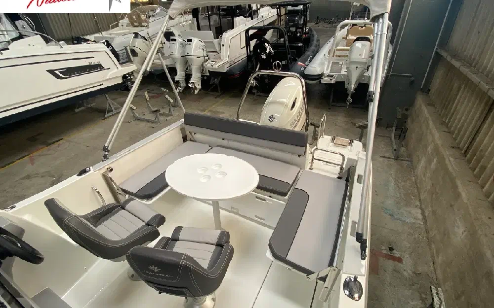 slider 7 Jeanneau Cap Camarat 6.5 WA Serie 3