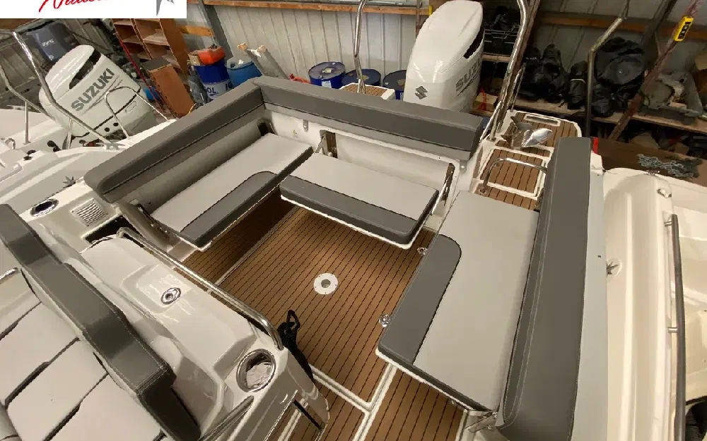 slider 10 Jeanneau Cap Camarat 7.5 WA Serie 3