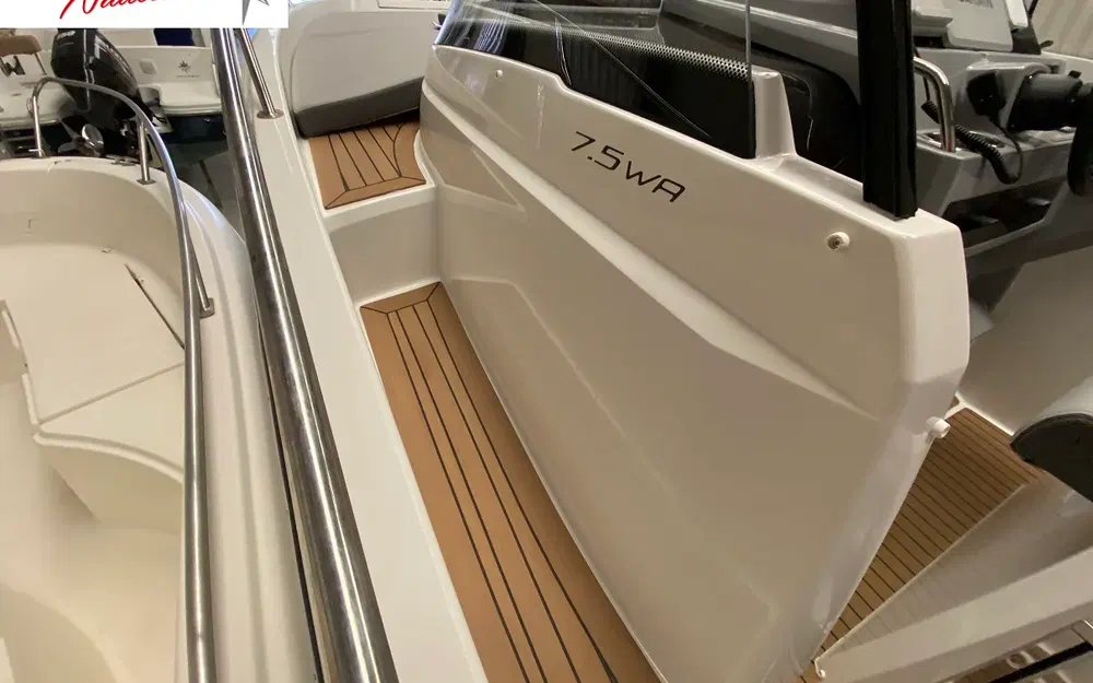 slider 16 Jeanneau Cap Camarat 7.5 WA