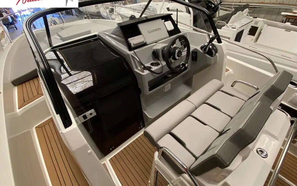 slider 3 Jeanneau Cap Camarat 7.5 WA