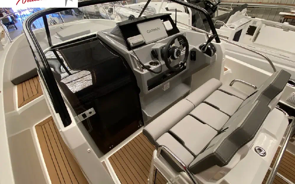 slider 3 Jeanneau Cap Camarat 7.5 WA Serie 3