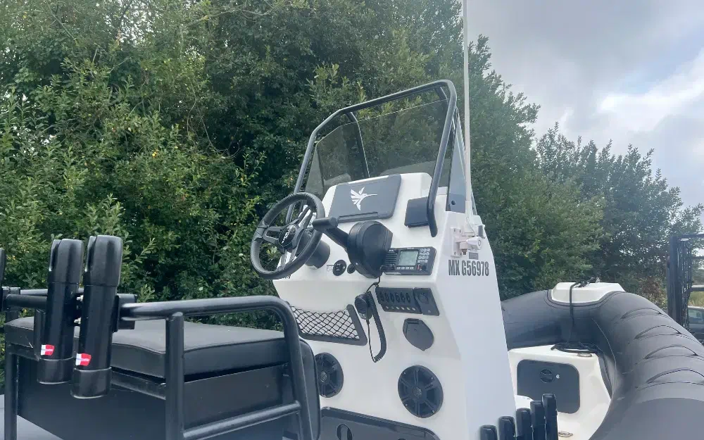 slider 3 Evok Marine Evok 19 Fishing