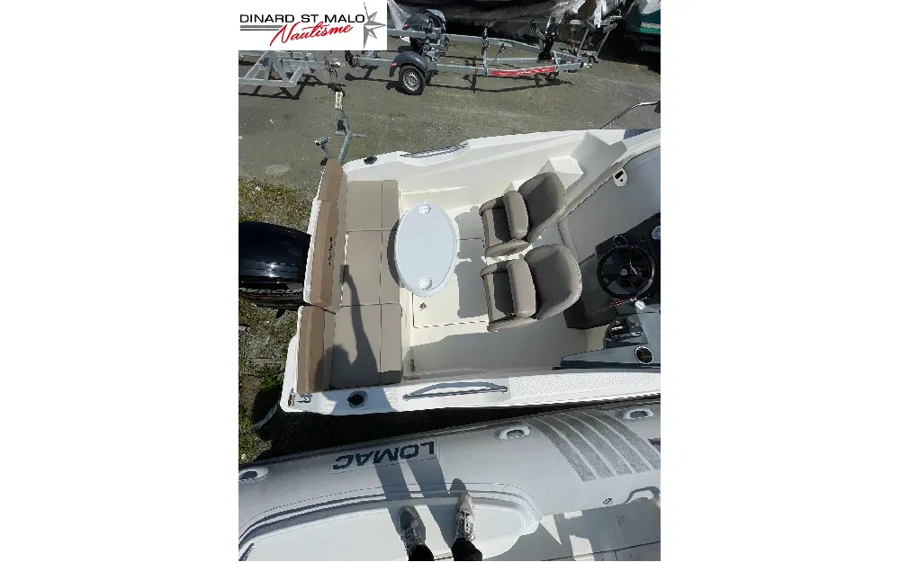 slider 21 Quicksilver Activ 555 Cabin