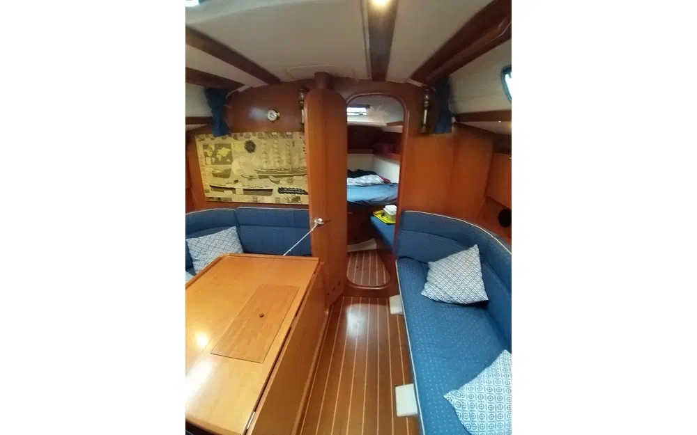 slider 3 Dufour 40 PERFORMANCE