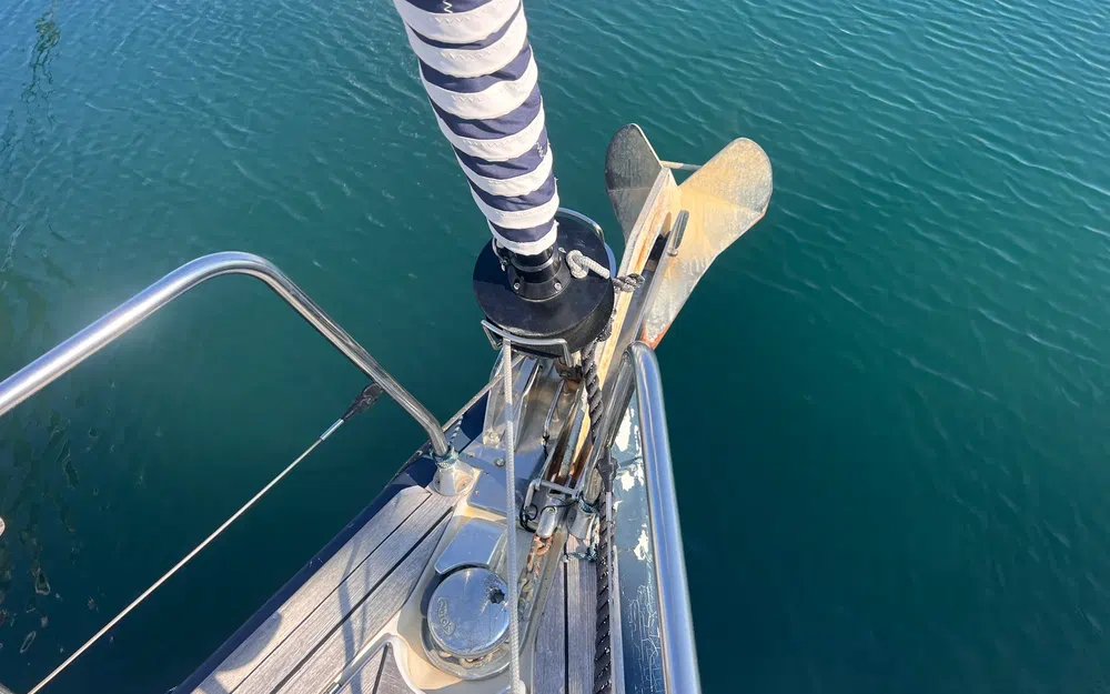 slider 4 Dufour 40 PERFORMANCE