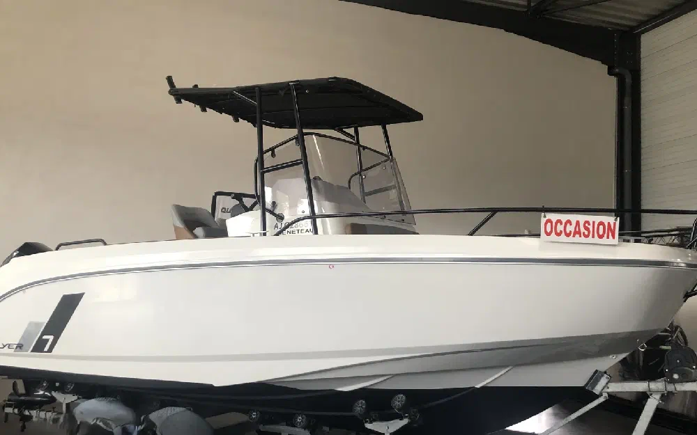 slider 0 Beneteau Flyer 7 SPACEdeck