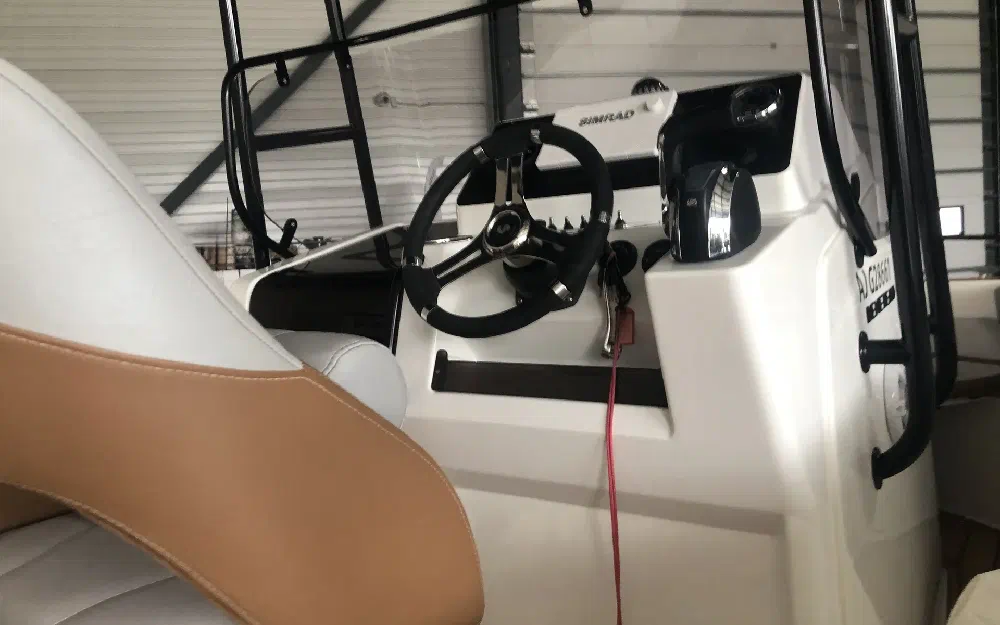 slider 3 Beneteau Flyer 7 SPACEdeck