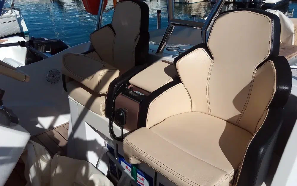 slider 6 Sessa Marine Key Largo 34
