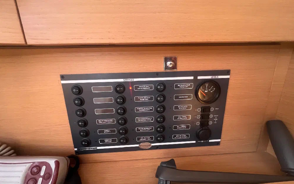 slider 25 Dufour 350Grand Large