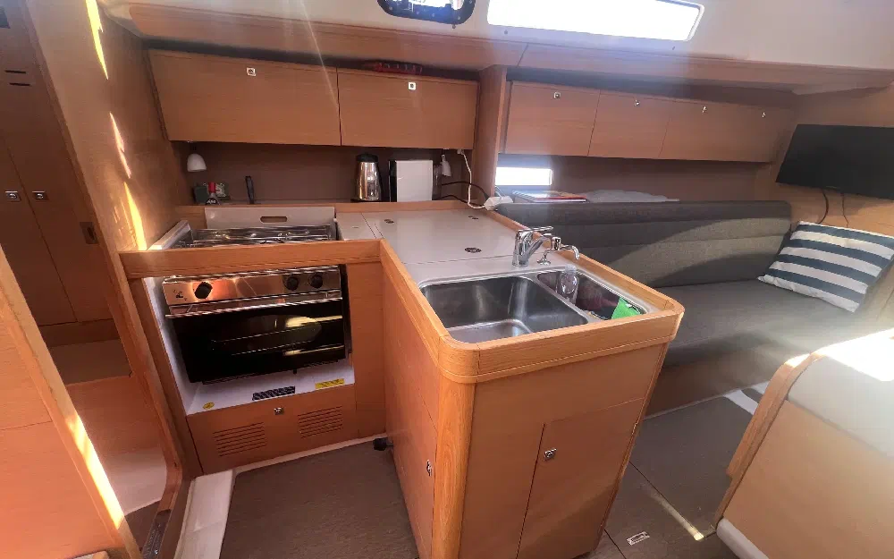 slider 29 Dufour 350Grand Large