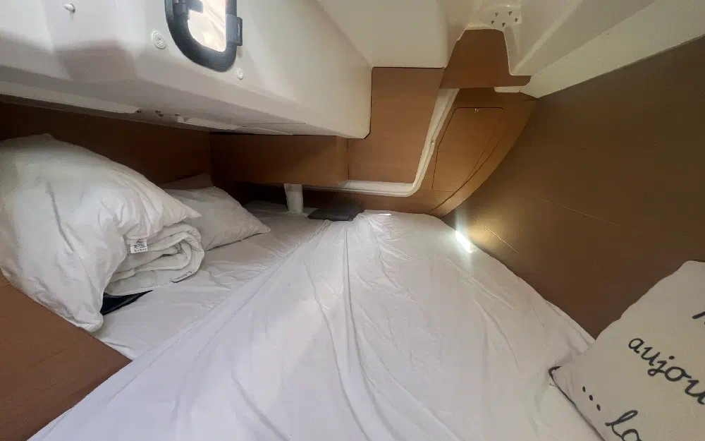 slider 32 Dufour 350Grand Large