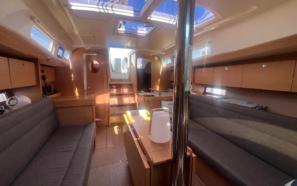 slider 38 Dufour 350Grand Large