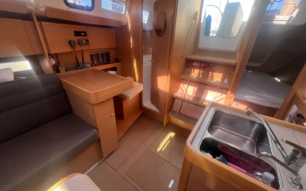 slider 42 Dufour 350Grand Large