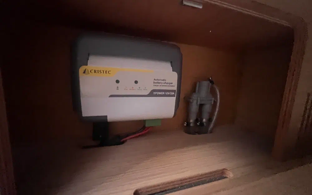 slider 44 Dufour 350Grand Large