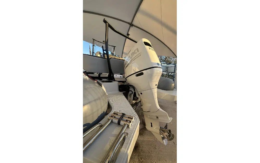 slider 1 Zodiac Pro 650 Neo