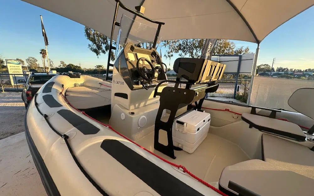 slider 2 Zodiac Pro 650 Neo