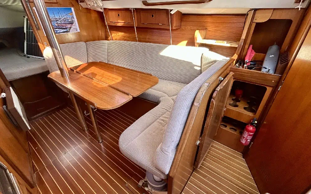 slider 4 Jeanneau Sun Light 30