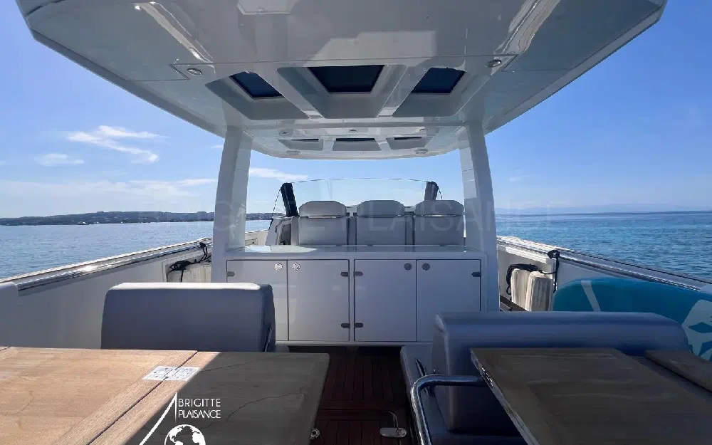 slider 2 Fjord  44 Open