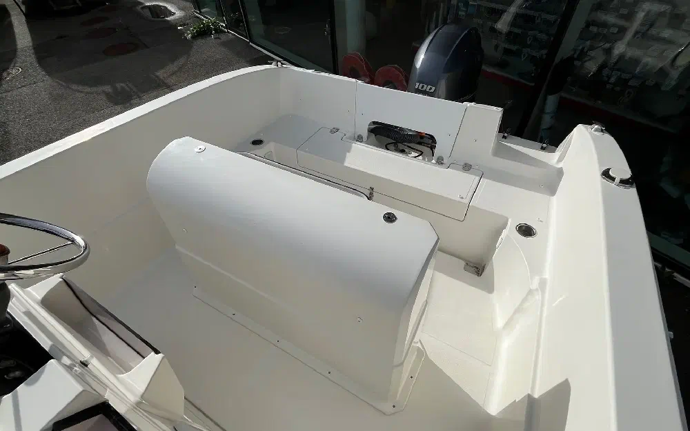 slider 11 Pacific Craft  545 Open