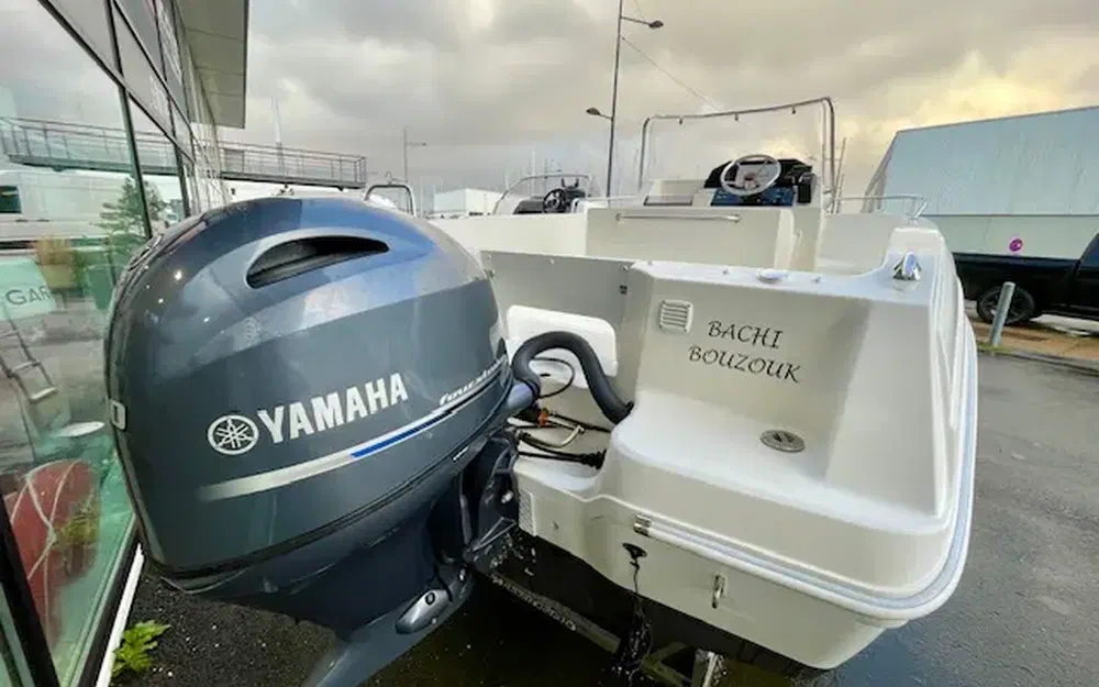 slider 19 Pacific Craft 545 Open