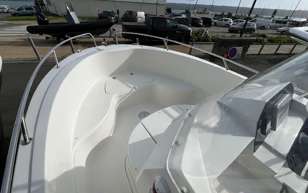 slider 6 Pacific Craft  545 Open