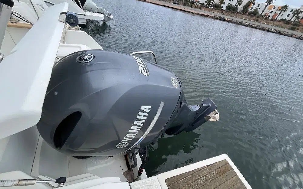 slider 6 Jeanneau Merry Fisher 795 Marlin