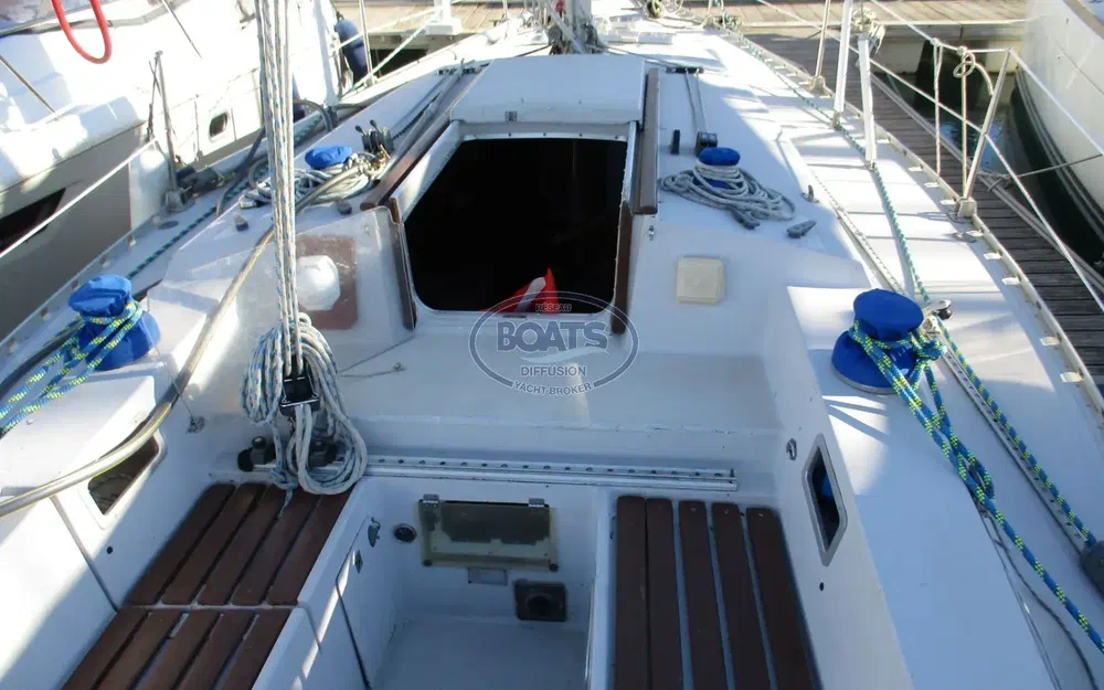 slider 2 Jeanneau Melody